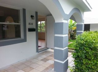 810 S East St, Lake Worth, FL 33460