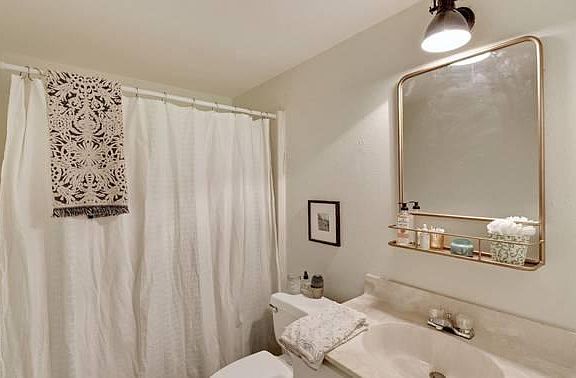 3rd image of 5623 Woodrow Ave APT 24