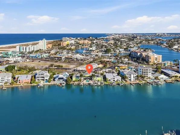 225 104th Ave APT 102, Treasure Island, FL 33706