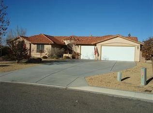 20442 Sundance Rd, Apple Valley, CA 92308