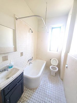 3rd image of 529 E 22nd St #57