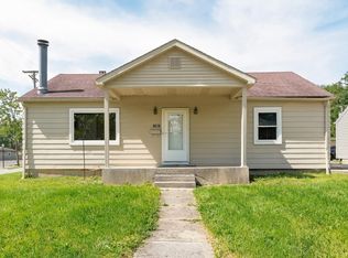 1901 Poinsette Dr, Fort Wayne, IN 46808