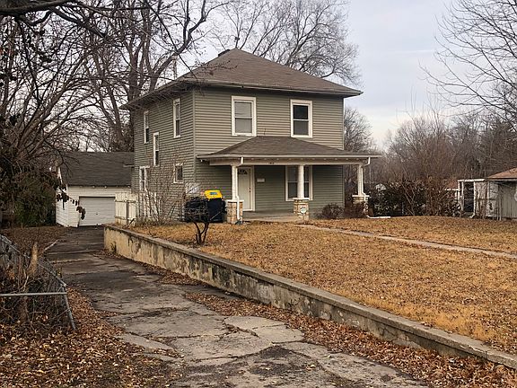 2nd image of 1412 E 73rd St