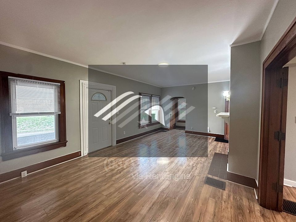 1st image of 8 E Hillcrest Ave #Ead4c3329