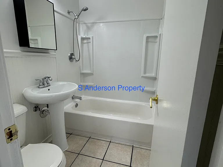 4124 Buckingham Dr — Photo 9