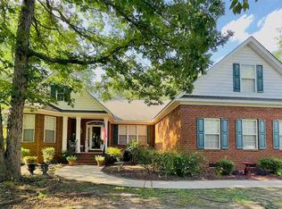 923 Lancelot Dr, Florence, SC 29505