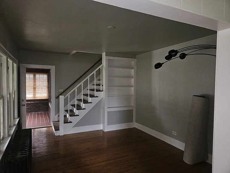 18139 Oakwood Ave — Photo 4