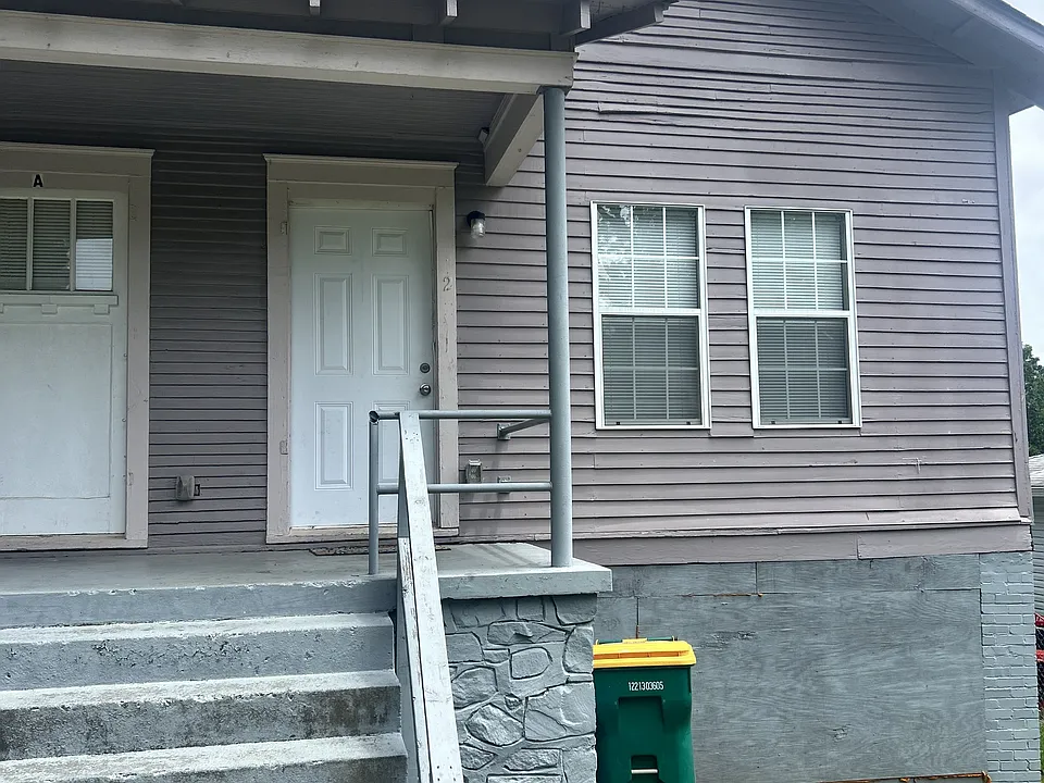 1409 S Martin St #B