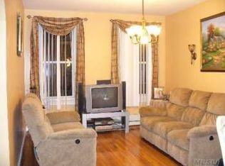 7819 80th St, Flushing, NY 11385