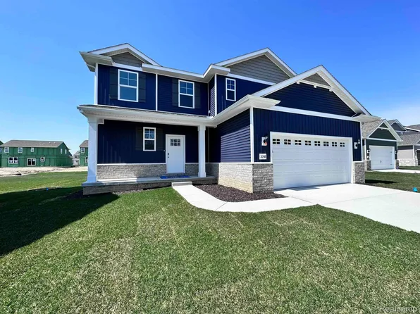 2175 Dabate Dr, Howell, MI 48843