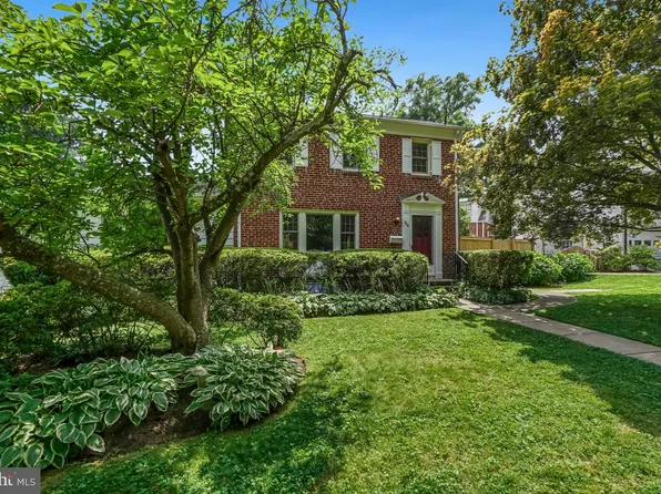 1908 Everest St, Silver Spring, MD 20902