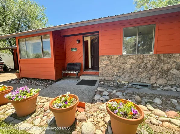 1623 W 7th St, Rifle, CO 81650
