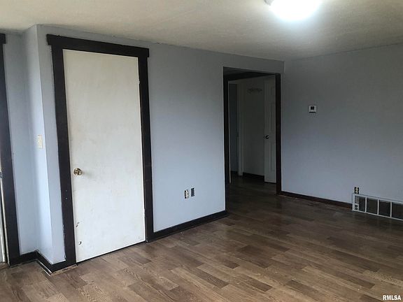 4th image of 2800 E Keys Ave