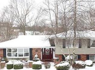 1292 Greystone Dr, Pittsburgh, PA 15241