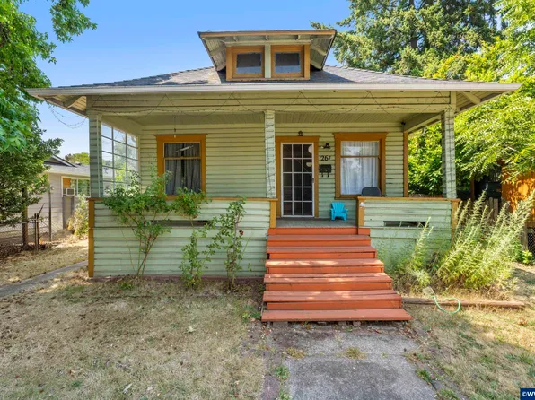 263 17th St SE, Salem, OR 97301