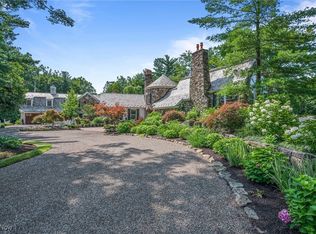 45125 Fairmount Blvd, Hunting Valley, OH 44022