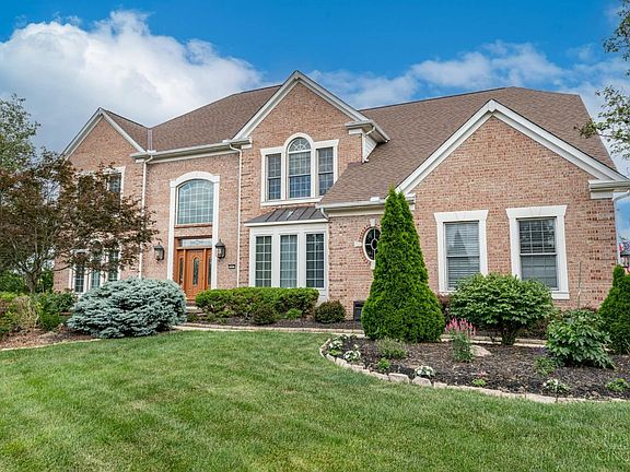 4th image of 4462 Brighton Ln