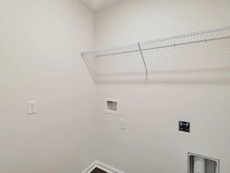 190 Brampton Ave — Photo 19