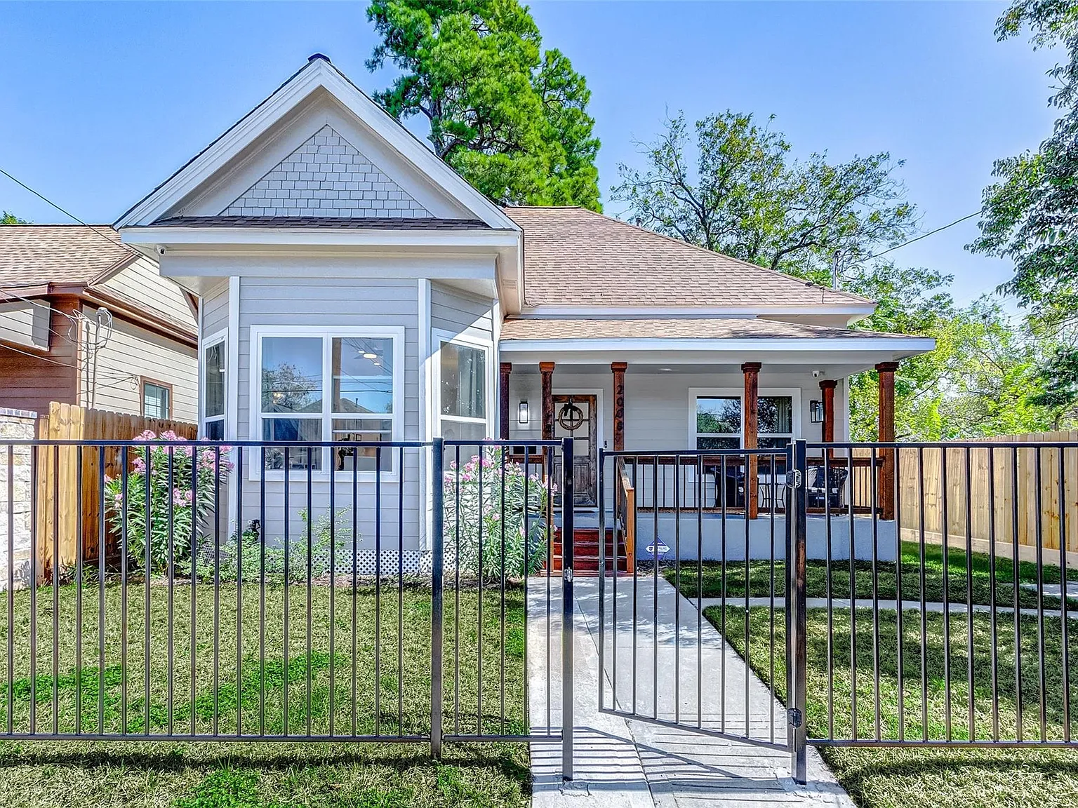3 bed, 2.0 bath, 1912 sqft, $3,500 — Photo 3