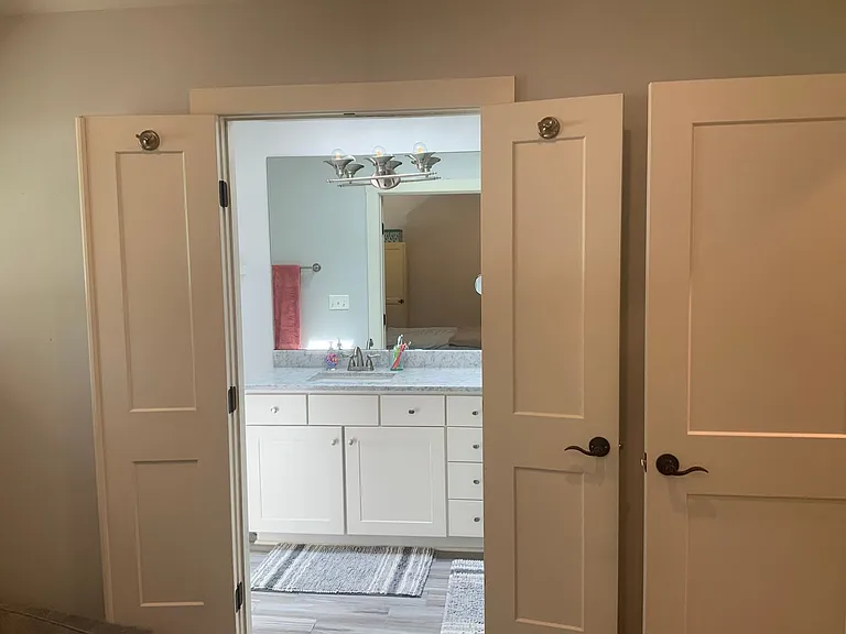 165 E Bay View Dr — Photo 11