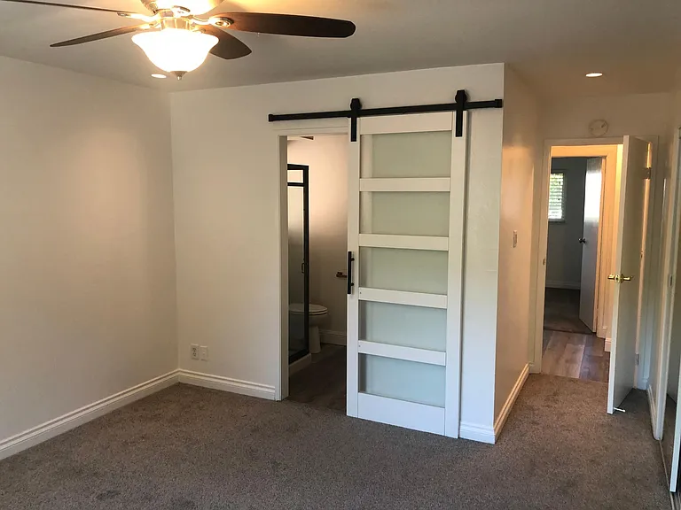 985 Bermuda Dr — Photo 31