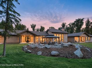 8910 Porter Loop, Jackson, WY 83001