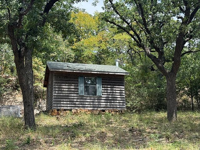 1st image of Club Lake Rd