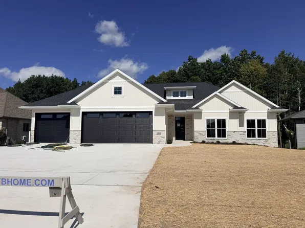 3191 Eclipse Dr, Green Bay, WI 54311