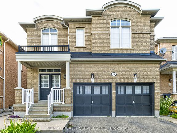 3rd image of 16 Fallgate Dr