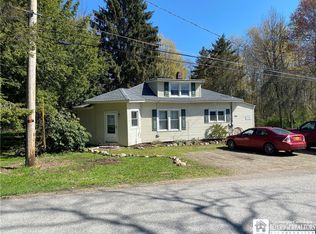 5124 Ash St, Ashville, NY 14710