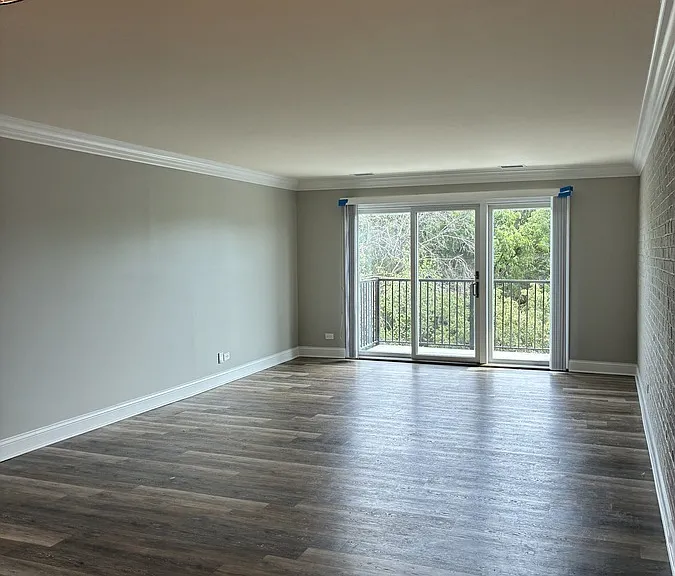 907 Curtiss St #406 — Photo 3