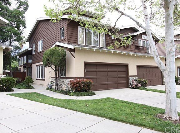 Left Garage & Entrance