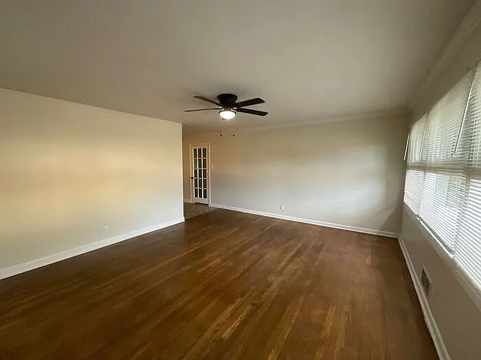 3011 Horse Shoe Dr — Photo 4