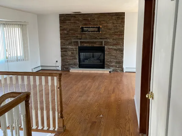 750 Church St, Bohemia, NY 11716