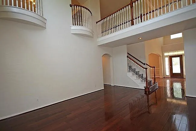 3018 Ravensport Dr — Photo 7