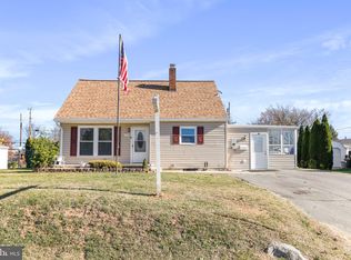 11104 Mountain View Cir, Hagerstown, MD 21740