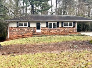 629 Forest Ridge Dr SE, Marietta, GA 30067