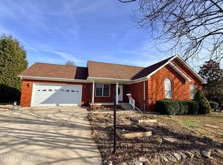 117 Leroy Dr, Bardstown, KY 40004