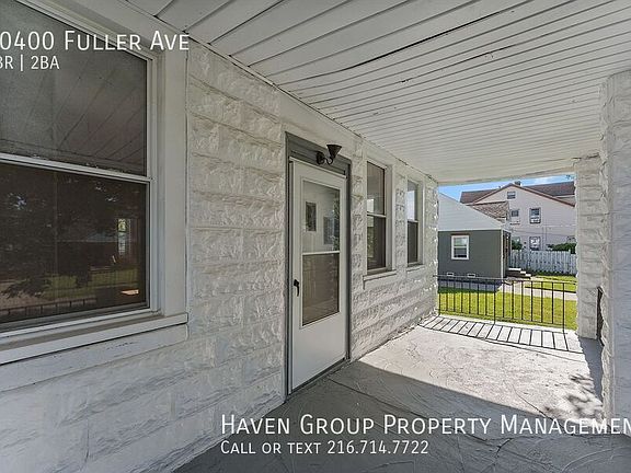 3rd image of 20400 Fuller Ave