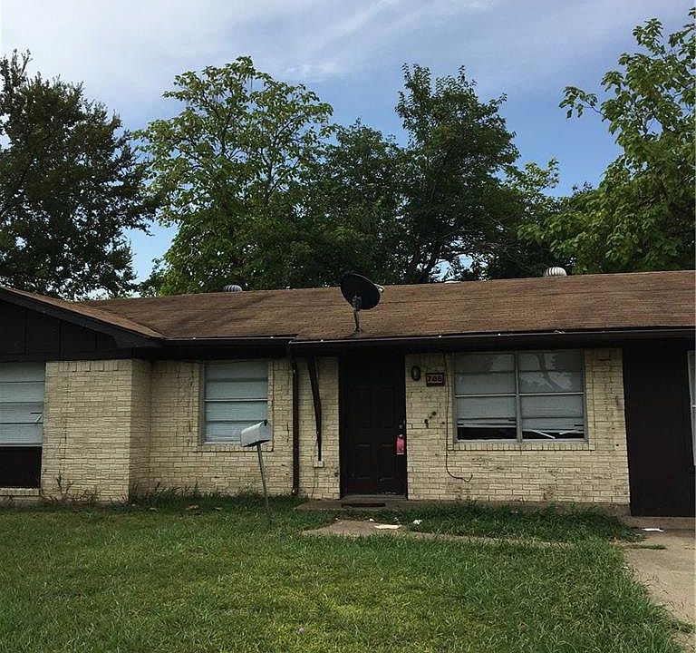 1st image of 706 Moonlight Dr