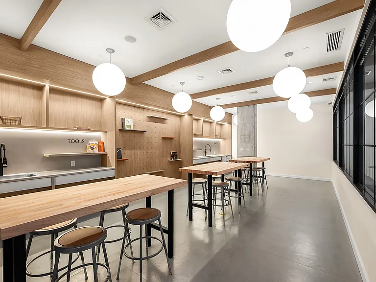 395 Carroll St #710 — Photo 14