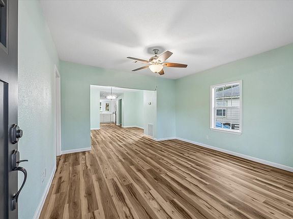 5th image of 5122 Avenue L