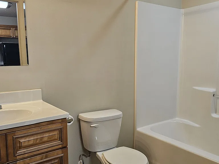 2117B Vintage Hills Dr #B — Photo 3