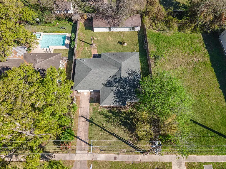 4710 Glenmont St — Photo 29