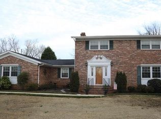 813 Taylor Rd, Greer, SC 29651