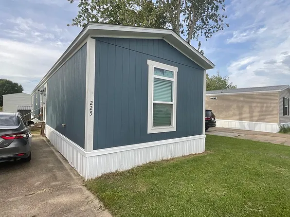 5859 Tom Hebert Rd Trailer 225, Lake Charles, LA 70607
