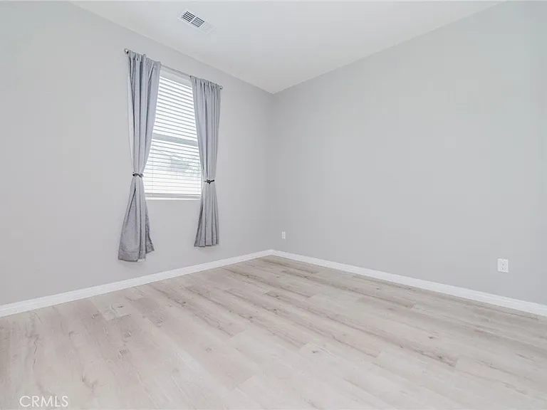 16039 Voyager Ave — Photo 16