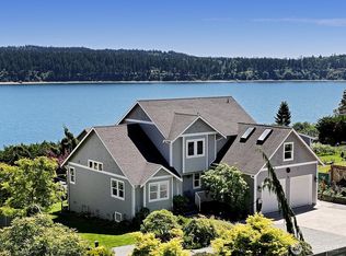 1412 Castlewood Ct, Freeland, WA 98249