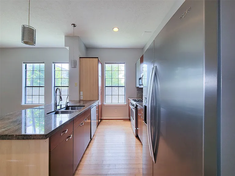 1414 Emancipation Ave #A — Photo 9
