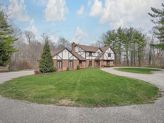 3rd image of 4650 Granview Rd